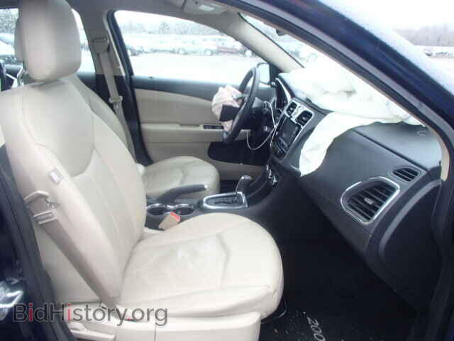 2013 CHRYSLER 200 - VIN: 1C3CCBCG2DN700060 - Photo 5