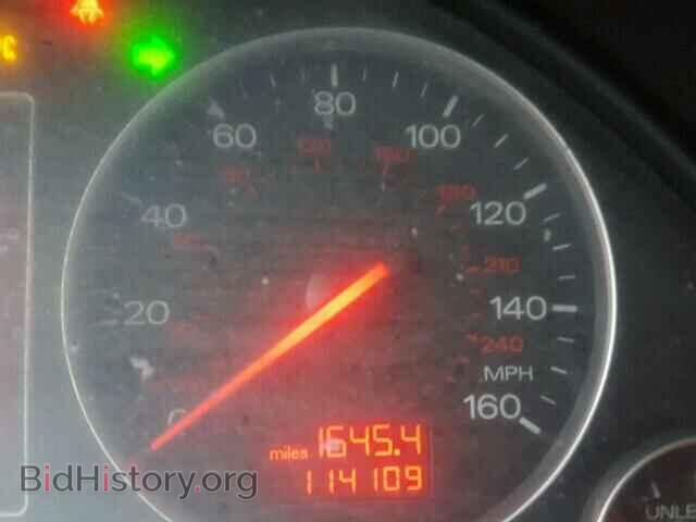 2005 AUDI A4 - VIN: WAULT68E25A061436 - Photo 8