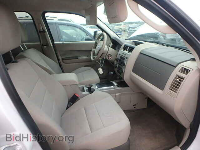 2011 FORD ESCAPE - VIN: 1FMCU9DG6BKB54843 - Photo 5
