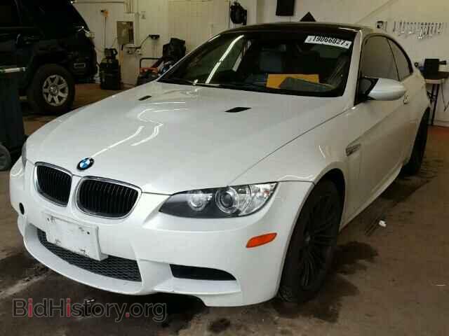 2011 BMW M3 - VIN: WBSKG9C54BE797366 - Фото 2