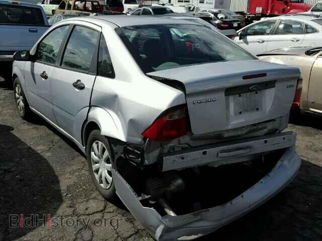 2005 FORD FOCUS - VIN: 1FAFP34N75W195795 - Фото 3
