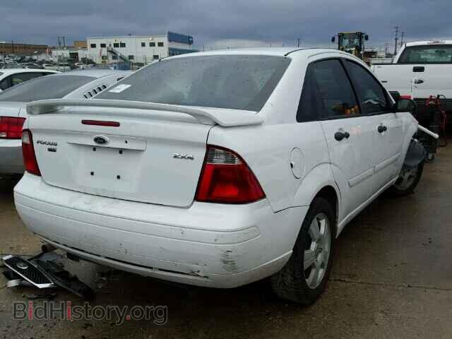 2006 FORD FOCUS - VIN: 1FAHP34N76W254404 - Фото 4