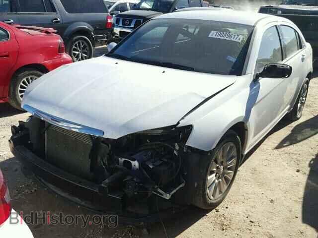 2014 CHRYSLER 200 - VIN: 1C3CCBAB9EN122984 - Фото 2