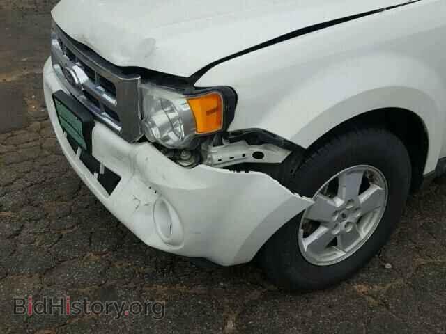 2011 FORD ESCAPE - VIN: 1FMCU0C79BKB92936 - Фото 9