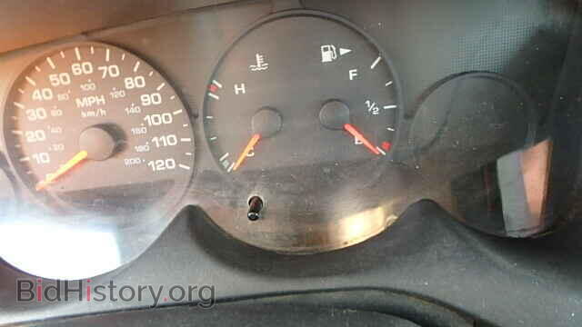 2000 DODGE NEON - VIN: 1B3ES46C8YD629309 - Фото 8