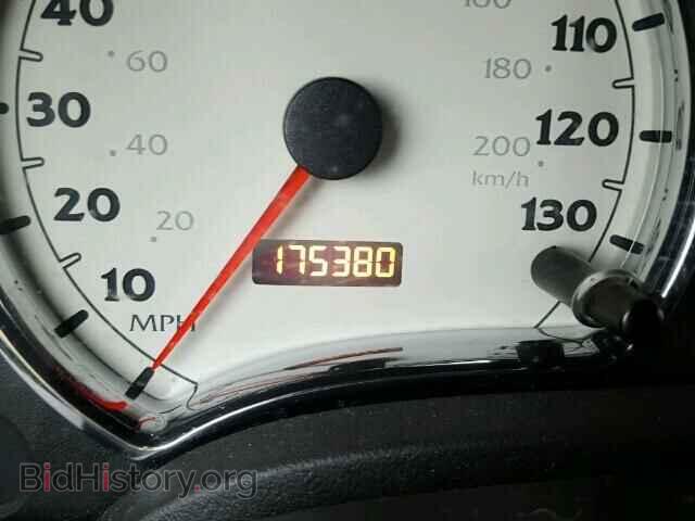 2004 SATURN VUE - VIN: 5GZCZ23D44S856763 - Фото 8