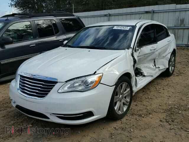 2012 CHRYSLER 200 - VIN: 1C3CCBBG0CN131399 - Фото 2