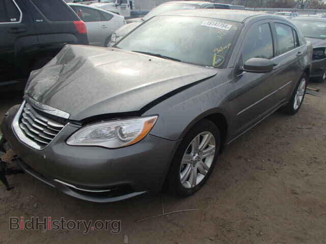 2013 CHRYSLER 200 - VIN: 1C3CCBBB6DN639057 - Фото 2