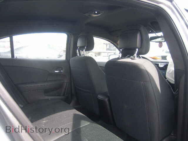 2011 CHRYSLER 200 - VIN: 1C3BC1FB8BN589971 - Фото 6