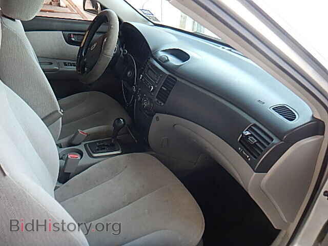 2007 KIA OPTIMA - VIN: KNAGE123X75131024 - Фото 5