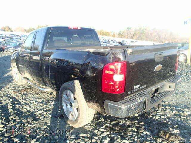 2008 CHEVROLET SILVERADO - VIN: 2GCEC19J681245867 - Фото 3