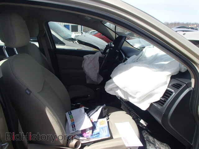 2011 Chrysler 200 (VIN 1C3BC1FB0BN531420) — фото 5 из 10