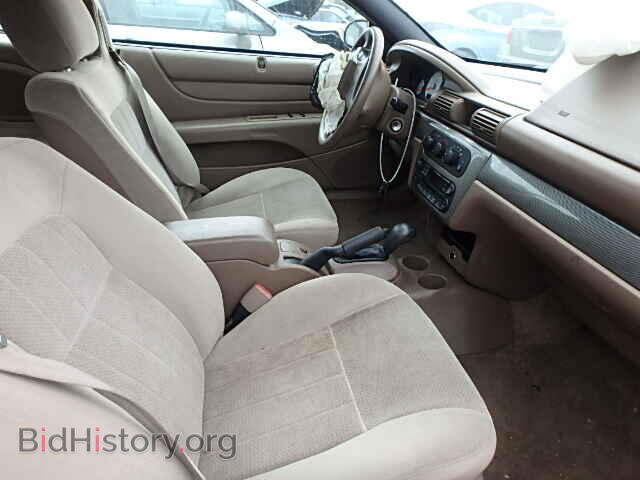 2004 CHRYSLER SEBRING - VIN: 1C3EL75R14N414107 - Фото 5