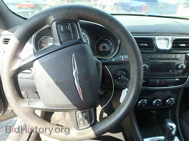 2013 CHRYSLER 200 - VIN: 1C3CCBAB2DN606378 - Фото 9