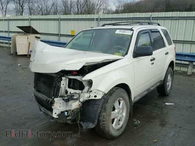 2009 FORD ESCAPE - VIN: 1FMCU93719KB22118 - Фото 2