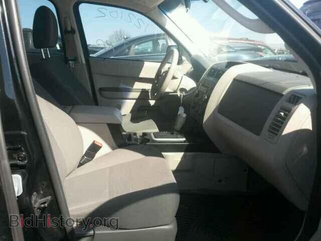 2011 FORD ESCAPE - VIN: 1FMCU0C78BKB60821 - Photo 5
