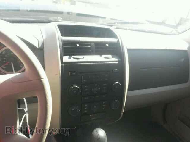 2011 FORD ESCAPE - VIN: 1FMCU0C78BKB60821 - Photo 10