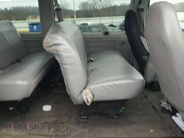 2005 FORD ECONOLINE - VIN: 1FBSS31L75HB29816 - Фото 6