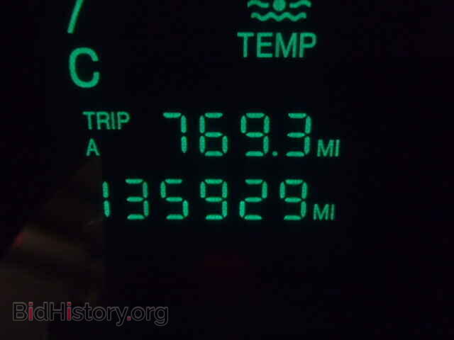 2003 CADILLAC DEVILLE - VIN: 1G6KD54Y93U176667 - Фото 8