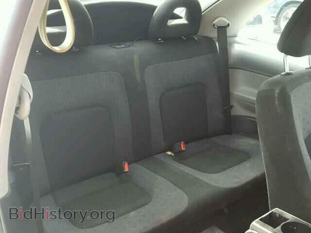 2000 VOLKSWAGEN BEETLE - VIN: 3VWCD21C4YM433090 - Фото 6