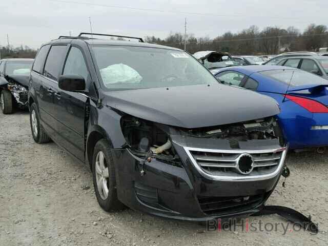 Photo 2V4RW3DGXBR642643 - VOLKSWAGEN ROUTAN 2011