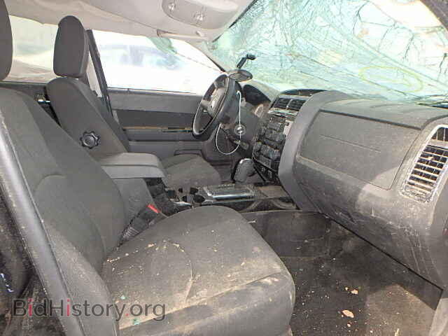 2011 MAZDA TRIBUTE - VIN: 4F2CY9C73BKM06882 - Фото 5