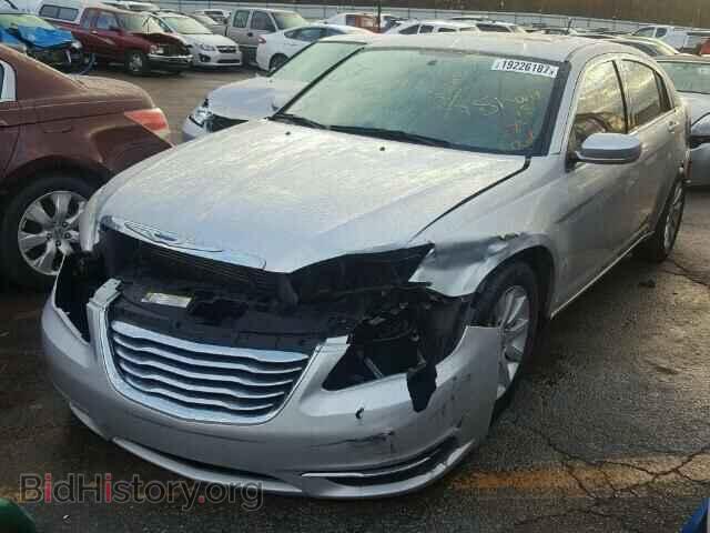 2012 CHRYSLER 200 - VIN: 1C3CCBBG3CN227267 - Фото 2