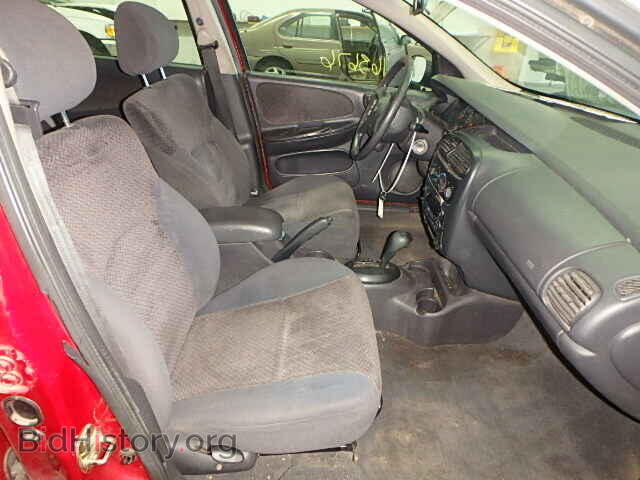 2000 DODGE NEON - VIN: 1B3ES46C0YD725404 - Фото 5