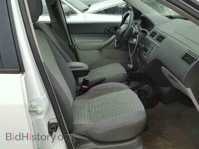 2006 FORD FOCUS - VIN: 1FAFP34N16W112167 - Фото 5