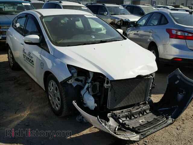 Photo 1FAHP3K28CL381572 - FORD FOCUS 2012