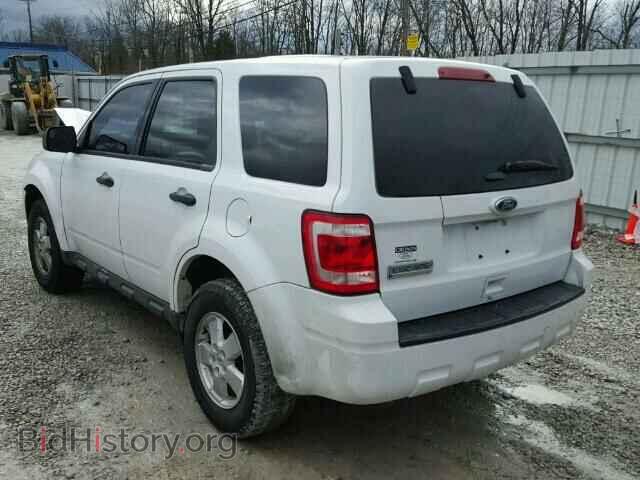 2011 FORD ESCAPE - VIN: 1FMCU0C70BKB47965 - Фото 3