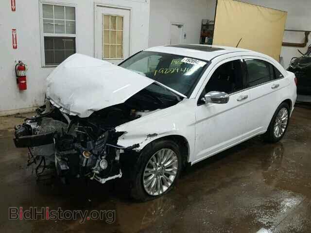 2013 CHRYSLER 200 - VIN: 1C3CCBCG4DN726854 - Фото 2