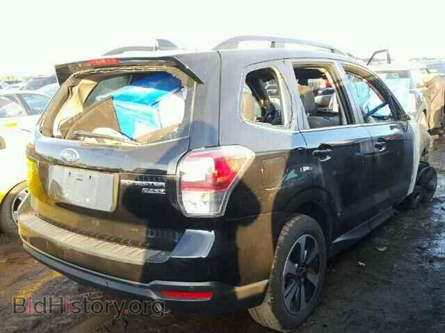 2017 SUBARU FORESTER - VIN: JF2SJARC2HH439403 - Photo 4