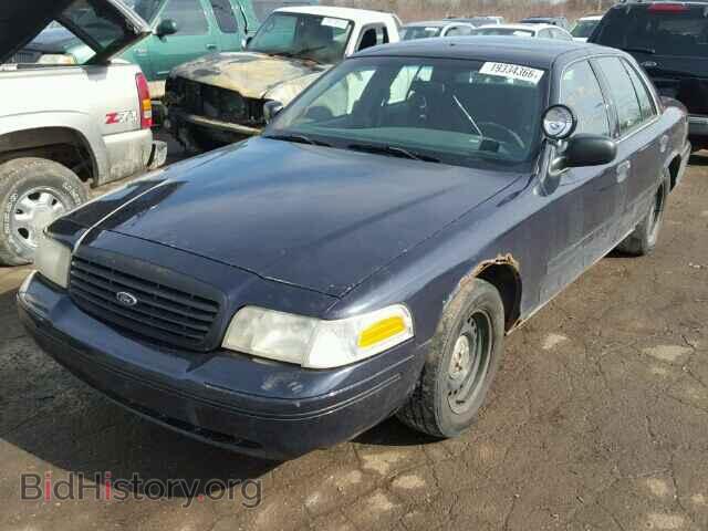 2000 FORD CROWN VIC - VIN: 2FAFP71W9YX171592 - Фото 2