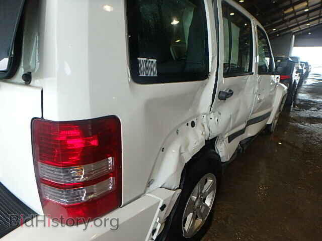 2010 JEEP LIBERTY - VIN: 1J4PP2GK9AW106355 - Фото 9