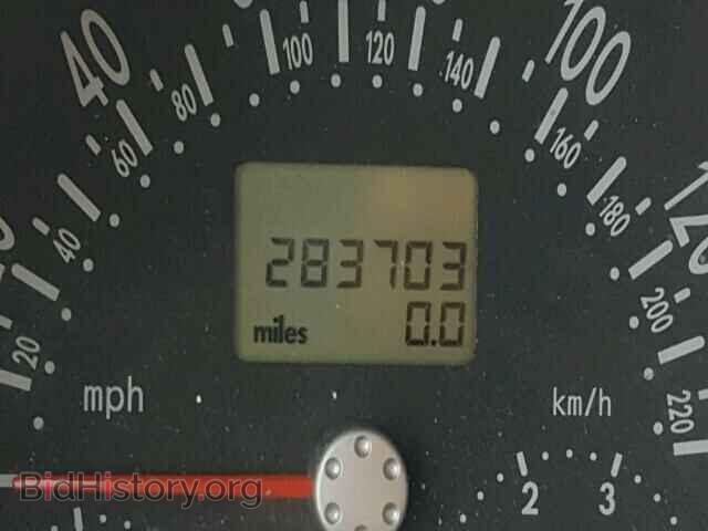 2000 VOLKSWAGEN BEETLE - VIN: 3VWCF21C2YM470827 - Фото 8