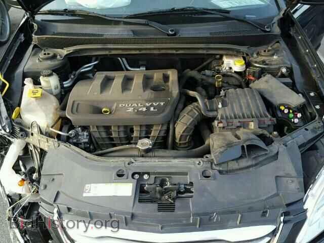 2012 CHRYSLER 200 - VIN: 1C3CCBAB4CN273602 - Фото 7