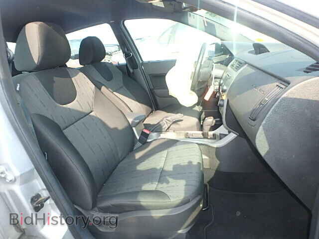 2009 FORD FOCUS - VIN: 1FAHP35N79W211605 - Фото 5