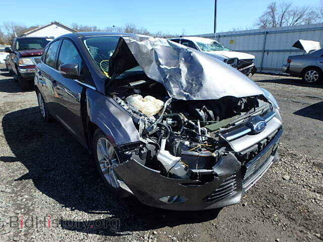 Photo 1FAHP3M20CL176812 - FORD FOCUS 2012
