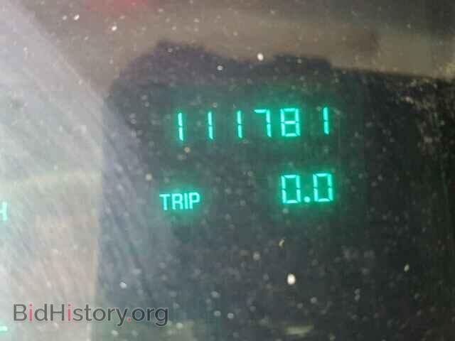 1997 CADILLAC DEVILLE - VIN: 1G6KD54YXVU228021 - Photo 8