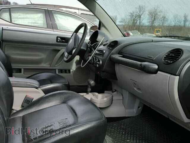 2004 VOLKSWAGEN BEETLE - VIN: 3VWCD21Y64M304712 - Фото 5