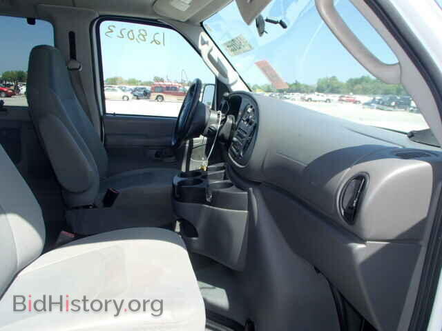 2008 FORD ECONOLINE - VIN: 1FBSS31L98DA79996 - Фото 5