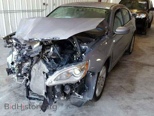 2013 CHRYSLER 200 - VIN: 1C3CCBBB7DN734811 - Photo 2