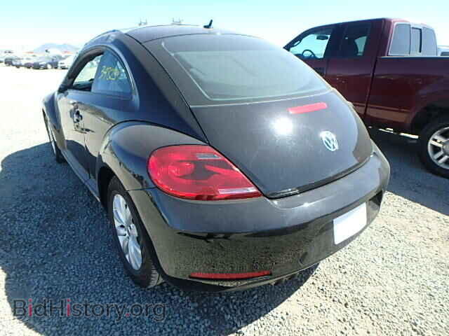 2013 VOLKSWAGEN BEETLE - VIN: 3VWFP7AT2DM659124 - Фото 3