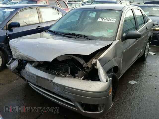 2005 FORD FOCUS - VIN: 1FAFP34N75W282158 - Фото 2