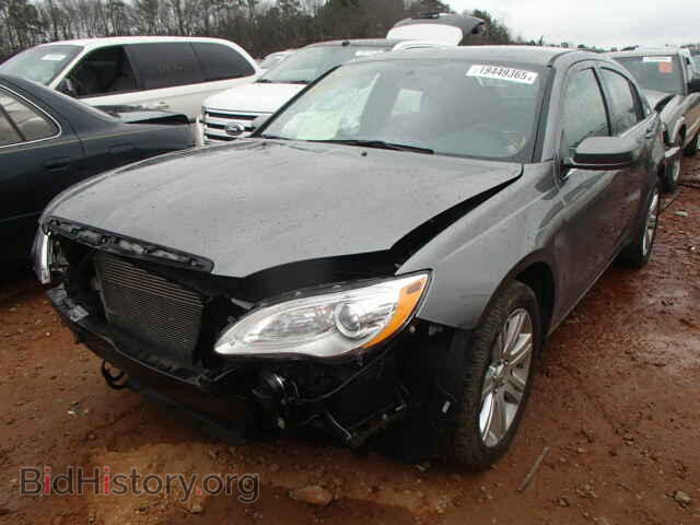 2013 CHRYSLER 200 - VIN: 1C3CCBBB7DN570010 - Фото 2