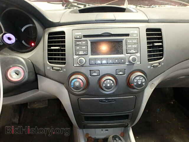 2009 KIA OPTIMA - VIN: KNAGE228X95304688 - Фото 9