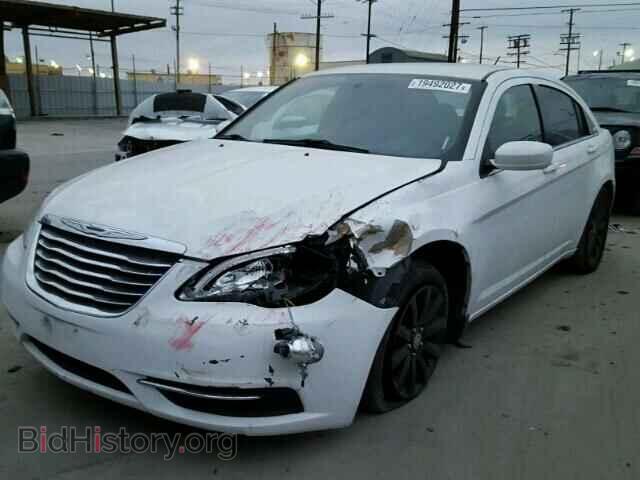 2011 CHRYSLER 200 - VIN: 1C3BC1FB4BN568499 - Фото 2