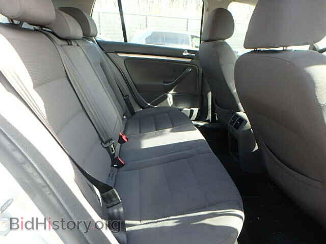 2008 VOLKSWAGEN RABBIT - VIN: WVWDA71K18W017924 - Фото 6