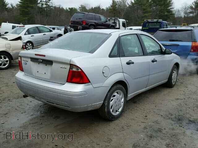 2005 FORD FOCUS - VIN: 1FAFP34N95W216078 - Фото 4